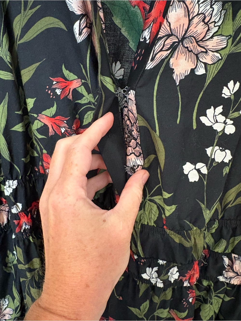 Anthropologie The Somerset Black Floral Garden Tiered Smocked Maxi Dress Cozy 1X - Picture 14 of 14